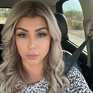 Meet your Posher, Christine